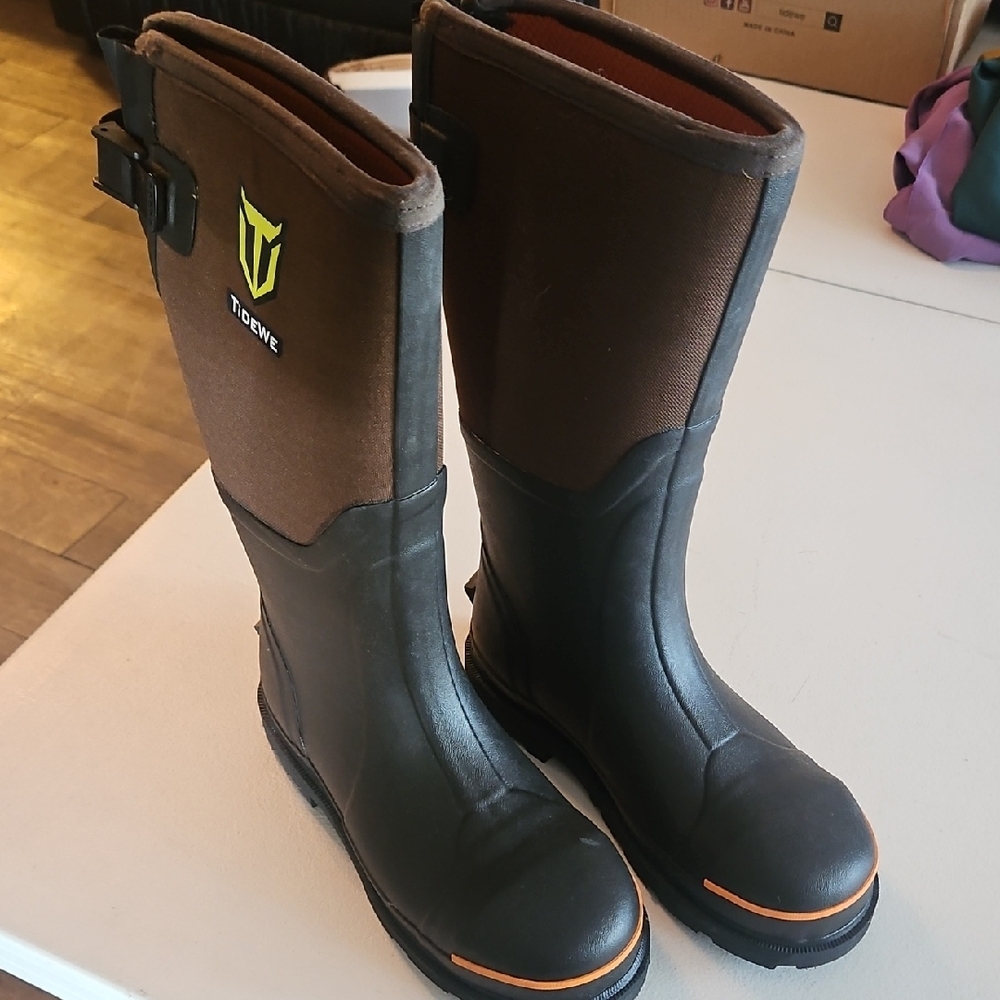 TideWe Brown and Black Waterproof Boots